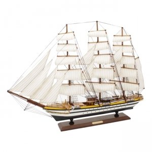 Сувенирная модель корабля "Америго Веспуччи" - 5590