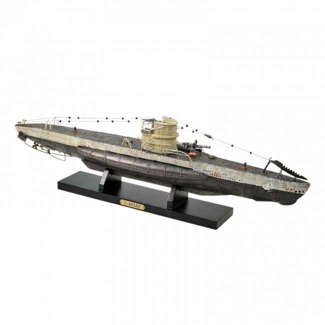 Сувенирная модель подводной лодки U-BOAT