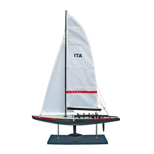 Сувенирная модель яхты "PRADA" - 10617